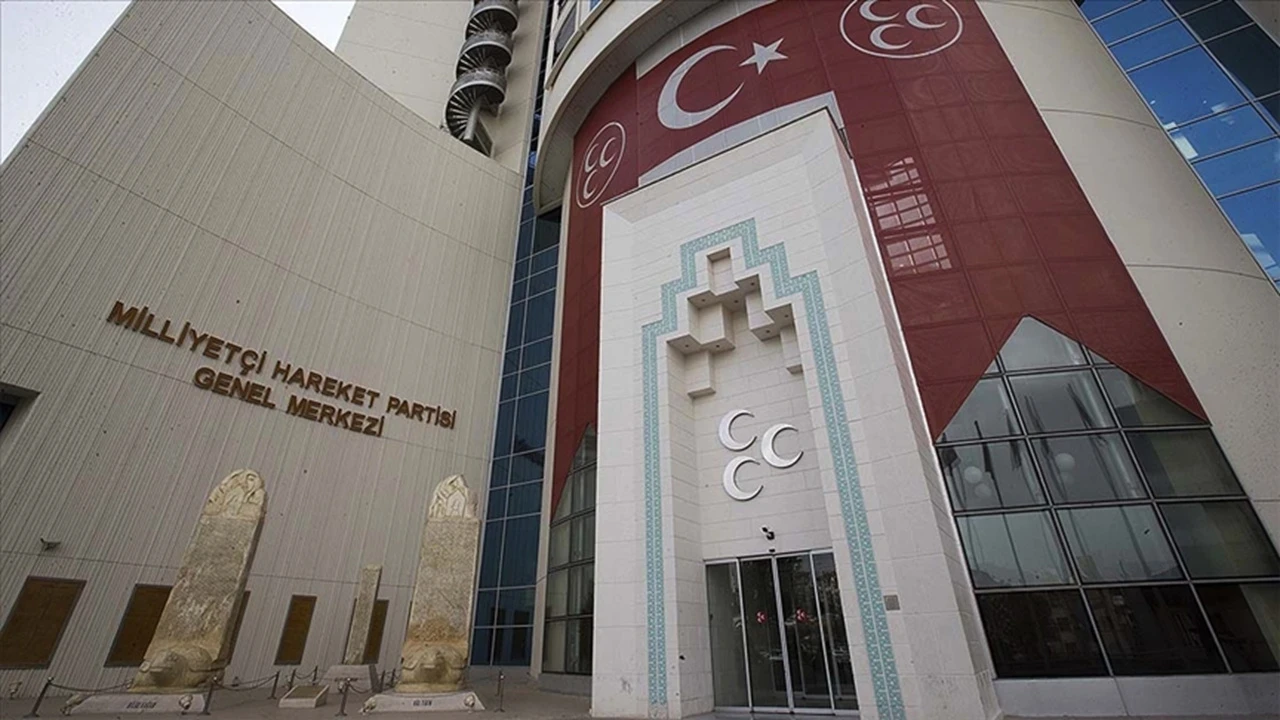 MHP'den bir kentte daha fesih kararı