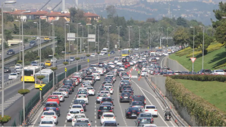 Motorlu taşıtlar vergisi yüzde 18,95 artırıldı