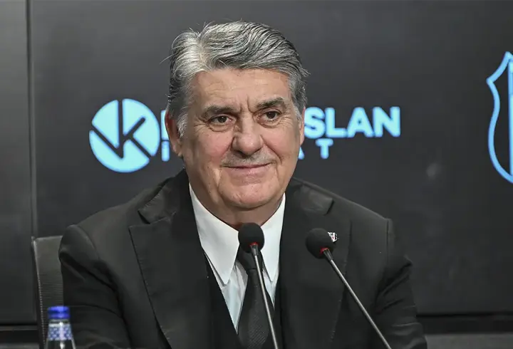 Beşiktaş'ta transfer zirvesi! Yıldız ismin menajeri İstanbul'a geldi...