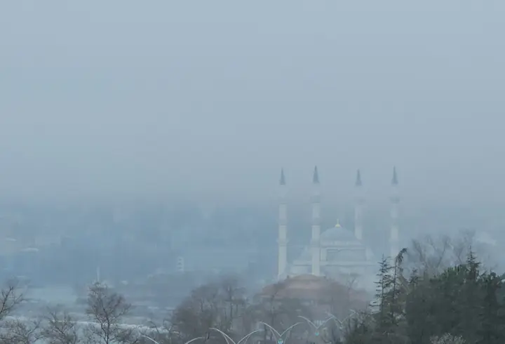Zonguldak’ta 3 gündür sis etkili oluyor