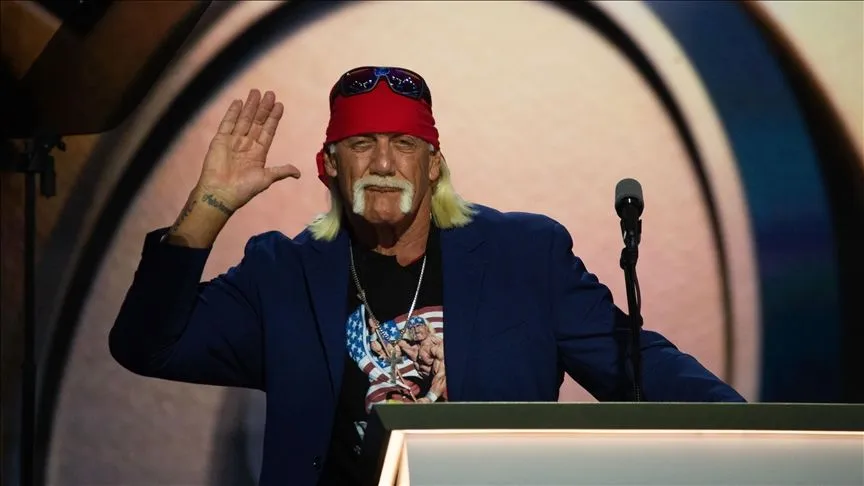 ABD'li ünlü güreşçi Hulk Hogan 71 yaşında hayatını kaybetti