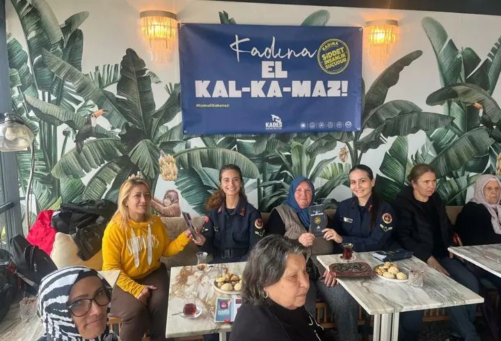 Jandarmadan 'Kadına El Kalkamaz' adlı farkındalık etkinliği