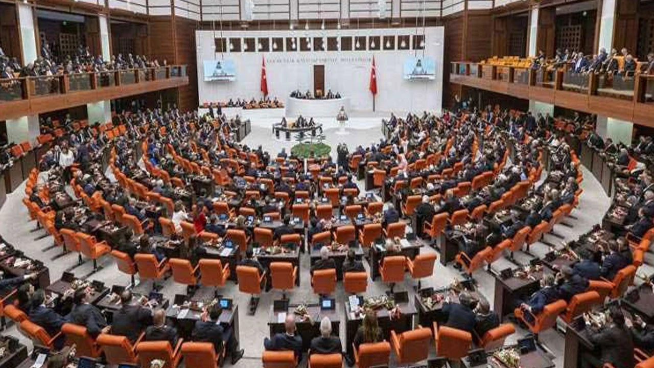 TBMM’de Bu Hafta: Fon Kriziyle Lgili Kanun Teklifi Görüşülecek
