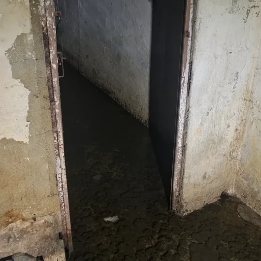 Üsküdar'da Patlayan Rögar Bina Sakinlerini Mağdur Etti