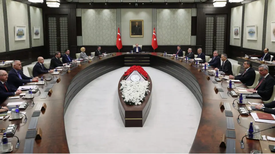 Cumhurbaşkanı kararıyla iki bakanlıkta görev değişimi