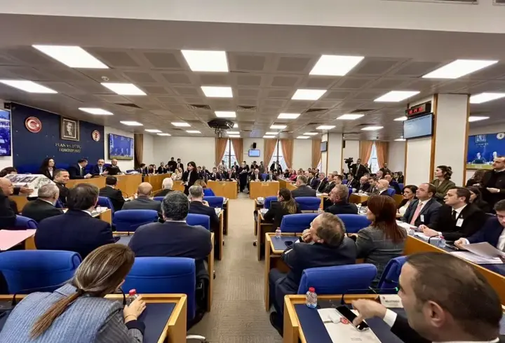 En düşük emekli aylığı teklifi, TBMM Plan ve Bütçe Komisyonu'nda