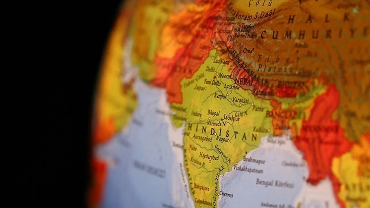 Hindistan Merkez Bankası'ndan sürpriz faiz indirimi