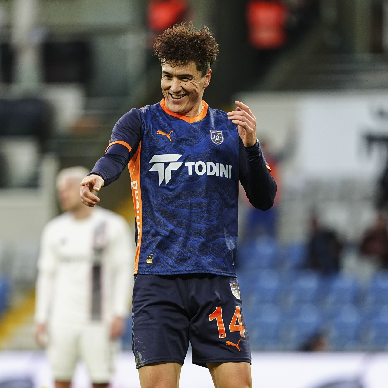 Shomurodov, yılın kareleri oylamasına katıldı!