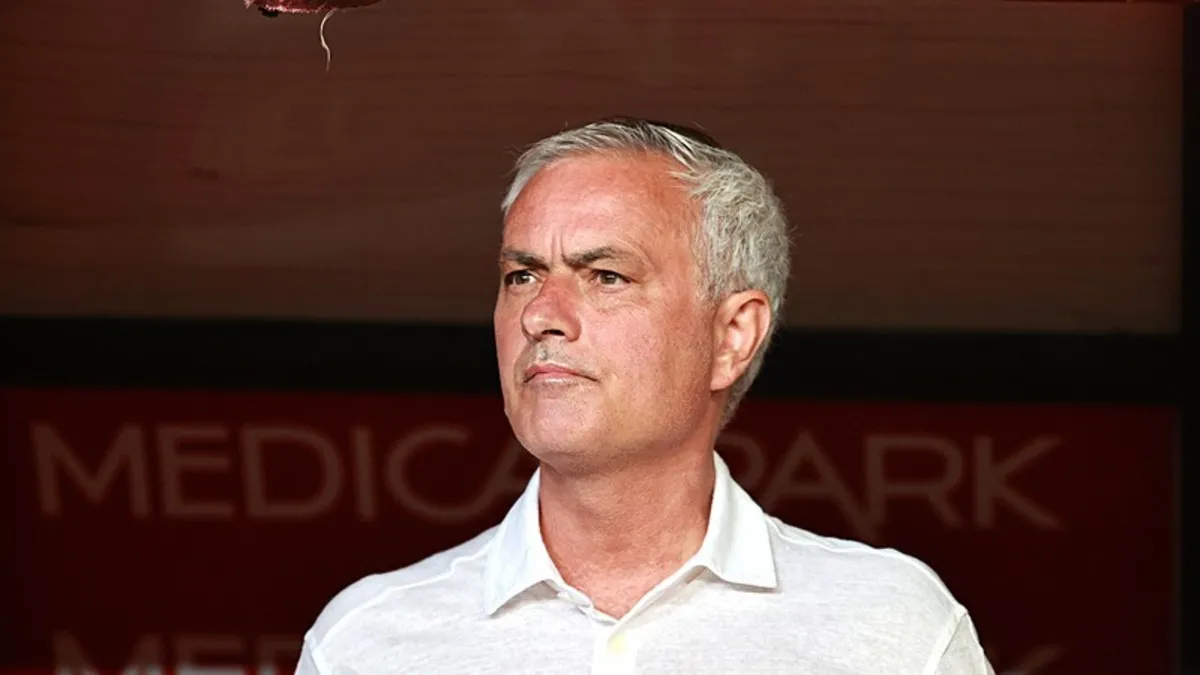 FENERBAHÇE HABERİ - Mourinho ile yollar ayrılıyor! Yerine gelecek isim...