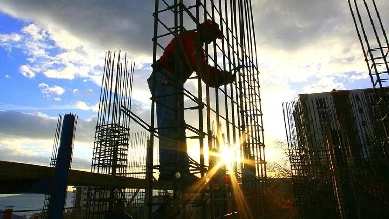 Üç sektörde de güven kaybı: Ağustosta ibre aşağı döndü