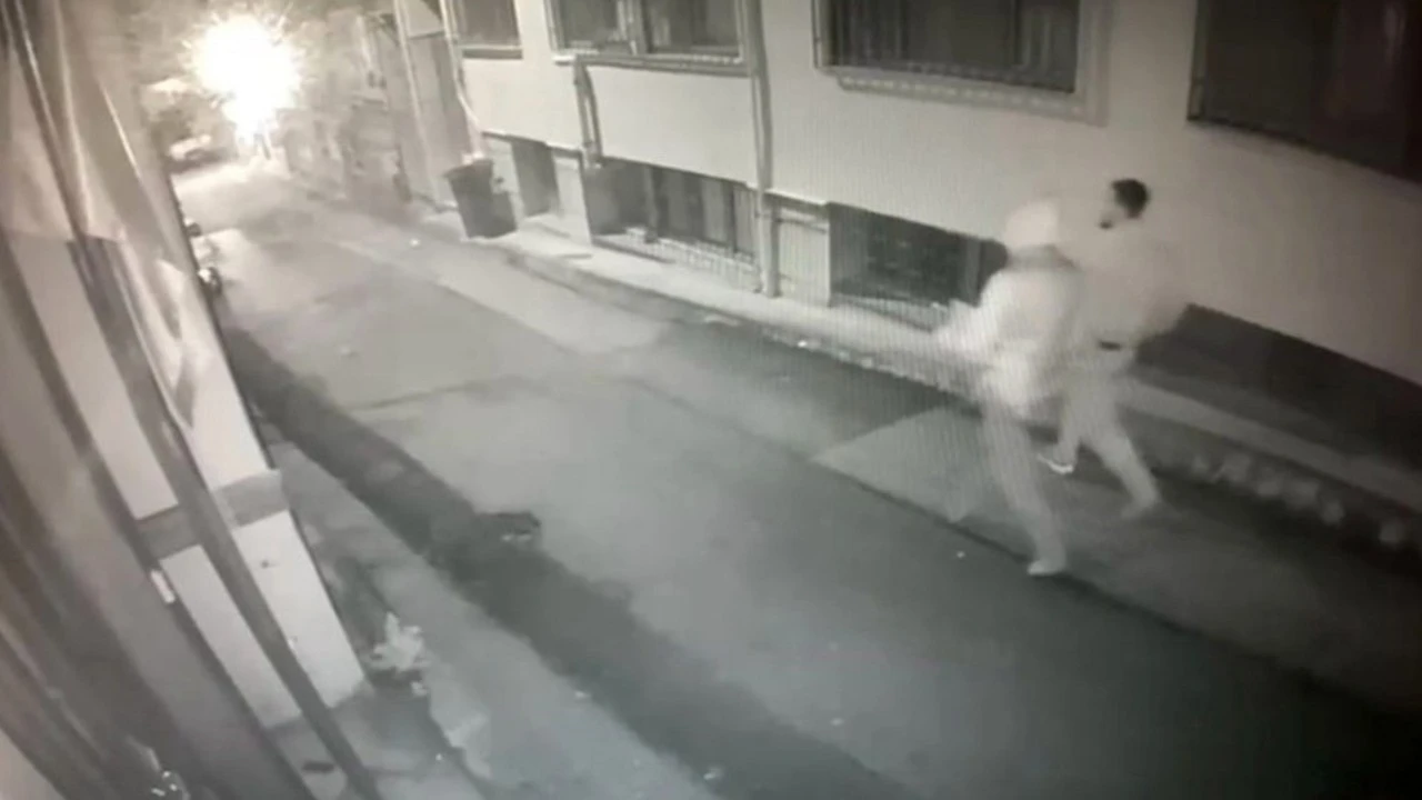İki motosiklet çaldılar, üçüncüsünde suçüstü yakalandılar