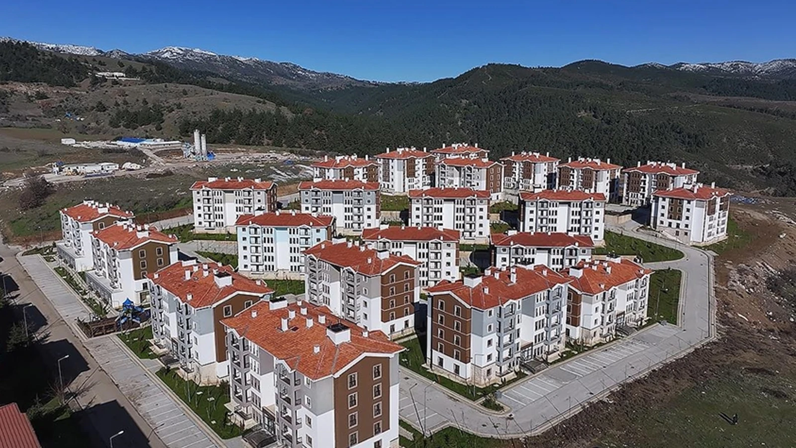 Yüzyılın Konut Projesi’ne rekor başvuru! Bakan Kurum sayıyı açıkladı