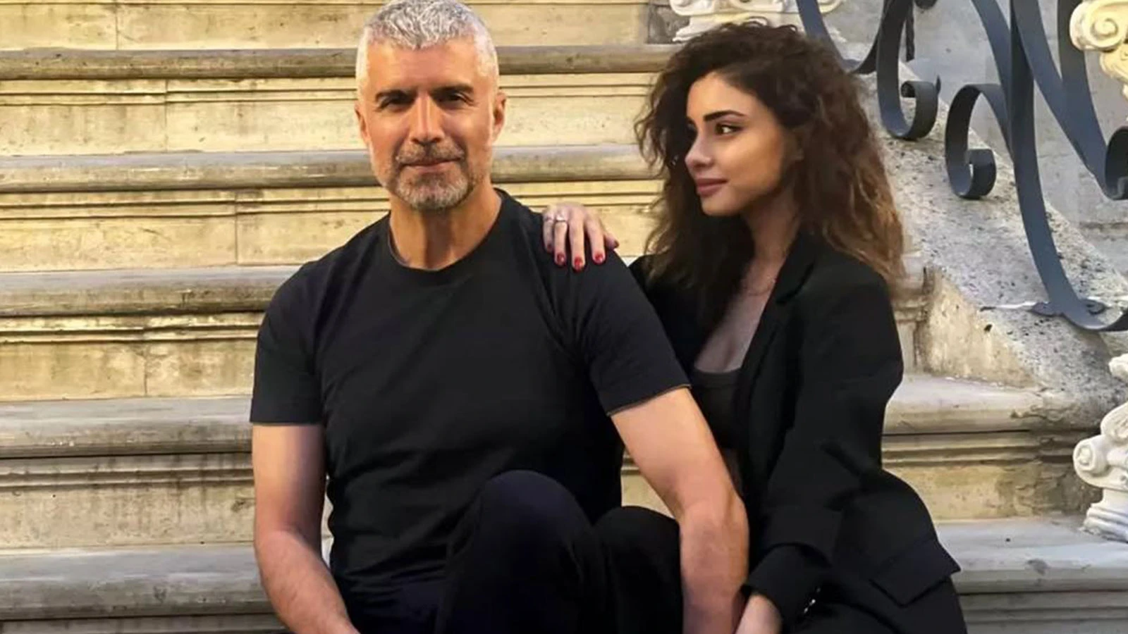 Özcan Deniz günler sonra paylaştı! Tek kareyle ailesine mesaj verdi