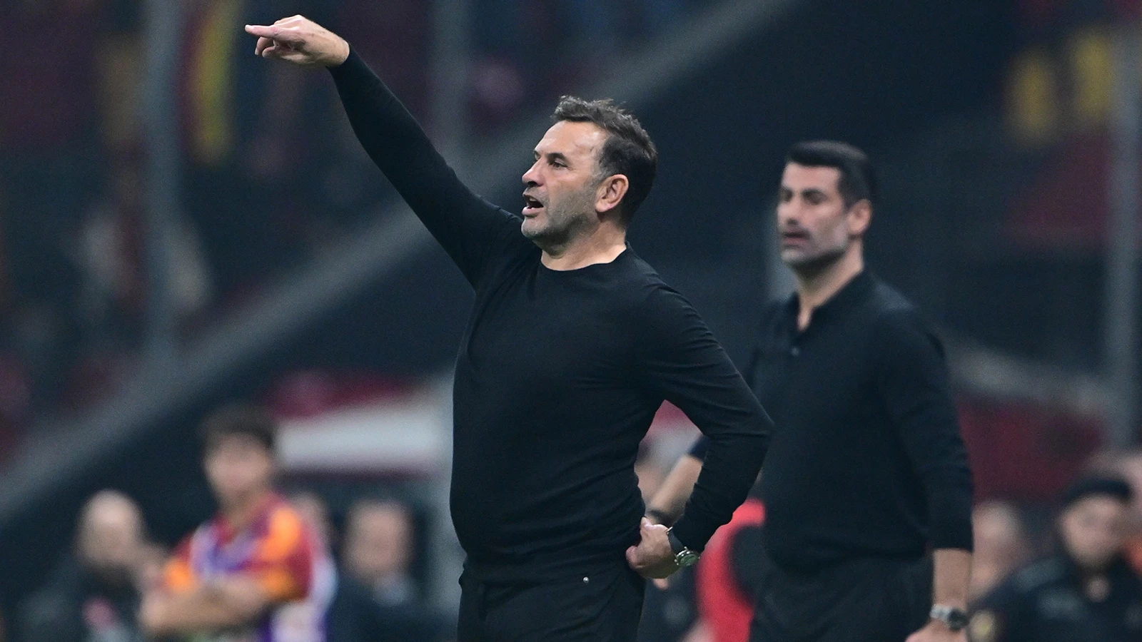 Okan Buruk, Union SG maçında kadro kurmakta zorlandı