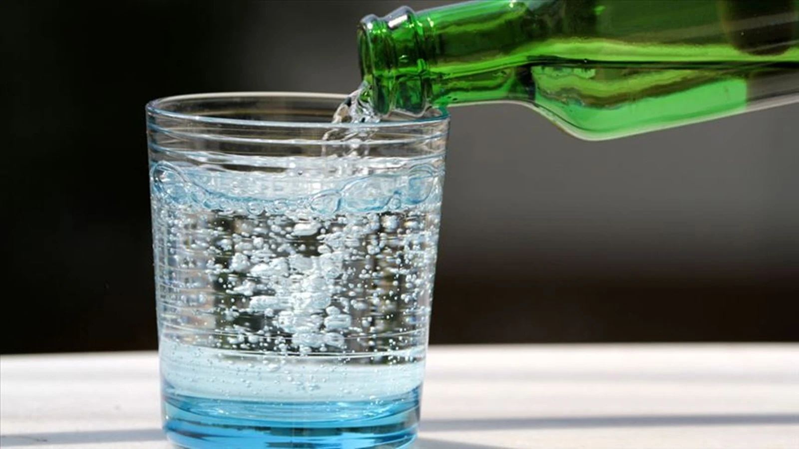Soda mı maden suyu mu? Hangisi daha faydalı ortaya çıktı