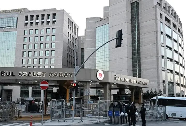 İBB'ye yolsuzluk soruşturması: 12 şirkete el konuldu