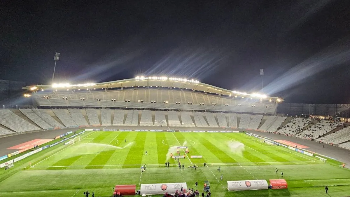 Atatürk Olimpiyat Stadyumu boş kaldı!