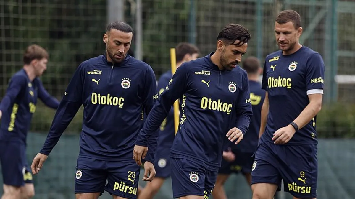 Fenerbahçe son deplasman sınavında! İşte Mourinho'nun ilk 11 kararı