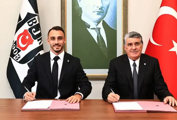 Beşiktaş, Gökhan Sazdağı’na imzayı attırdı