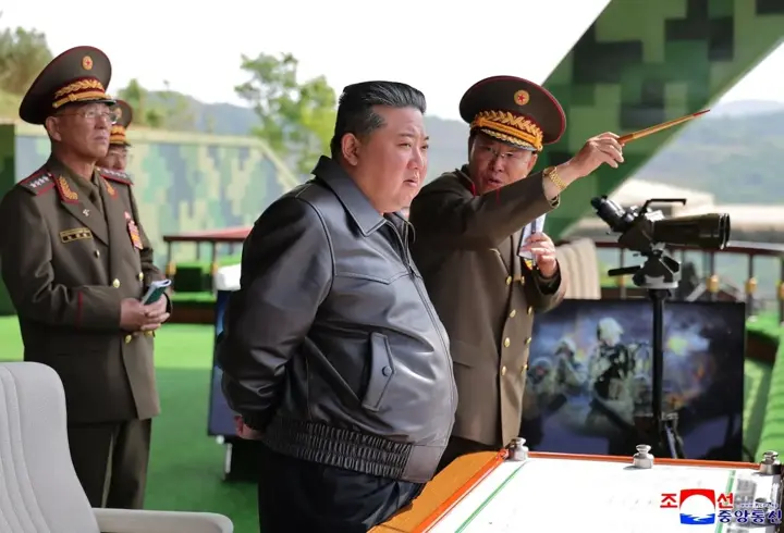 Kuzey Kore lideri Kim Jong-un'dan 'savaşa tam hazırlık' mesajı