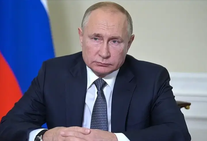 Rusya Devlet Başkanı Putin: Üçüncü tur müzakerelerini İstanbul'da yapmaya hazırız