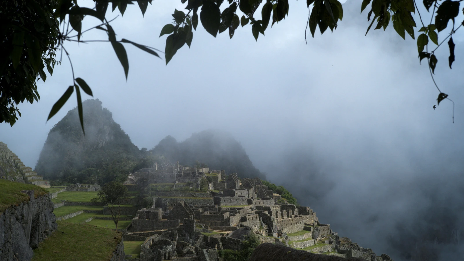 Machu Picchu’daki protestolar nedeniyle bini aşkın turist tahliye edildi; “Dünya Harikası” unvanı tehlikede