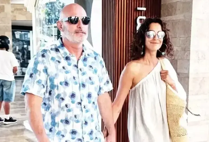 Arzum Onan ve Orkan Özkan El Ele Bodrum'da Tatil Yapıyor