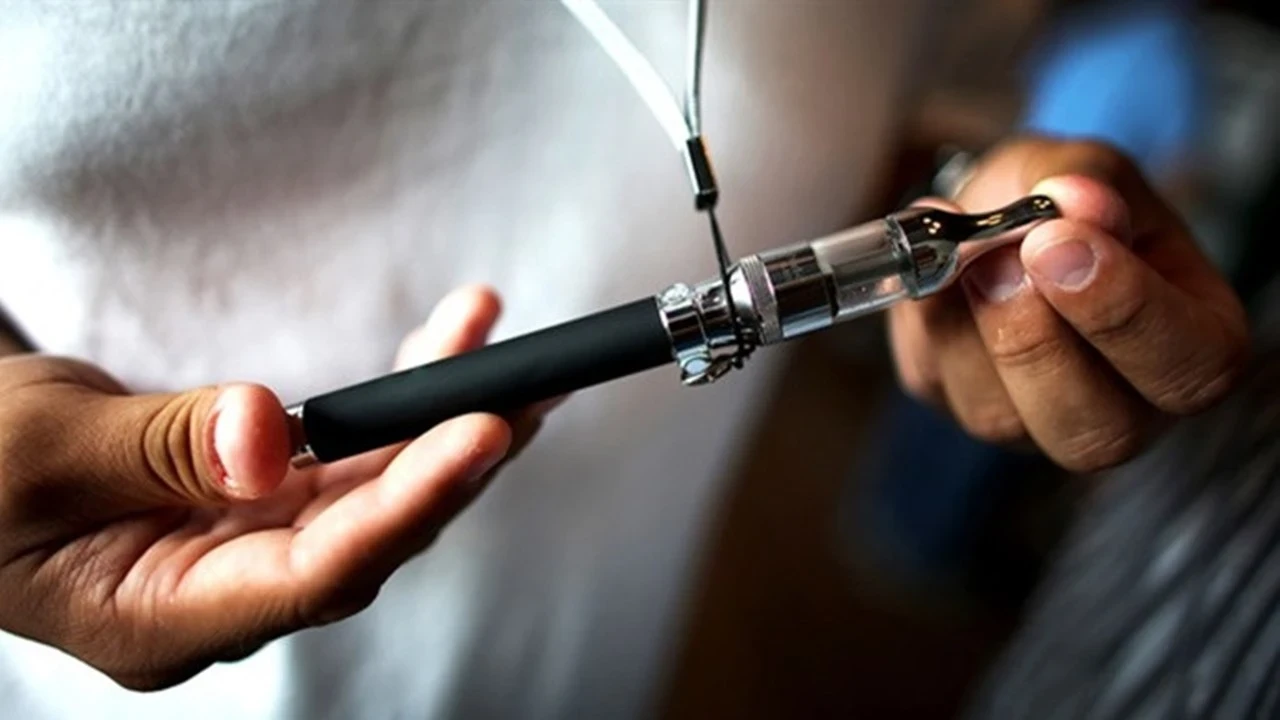 Uzman hekimden elektronik sigara tehlikesine karşı dikkat çeken uyarı