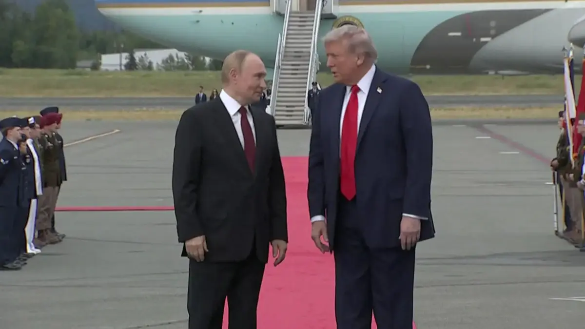 Trump’tan Putin’e 60 Günlük Süre! Zelenski’den Sert Çıkış
