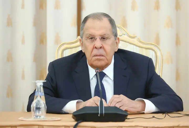 Lavrov: Alaska’daki uzlaşıya bağlıyız