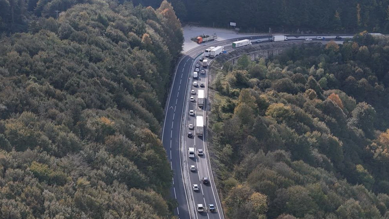 Bolu Dağı Tüneli'nde çalışma başladı: Trafik yoğunluğu arttı