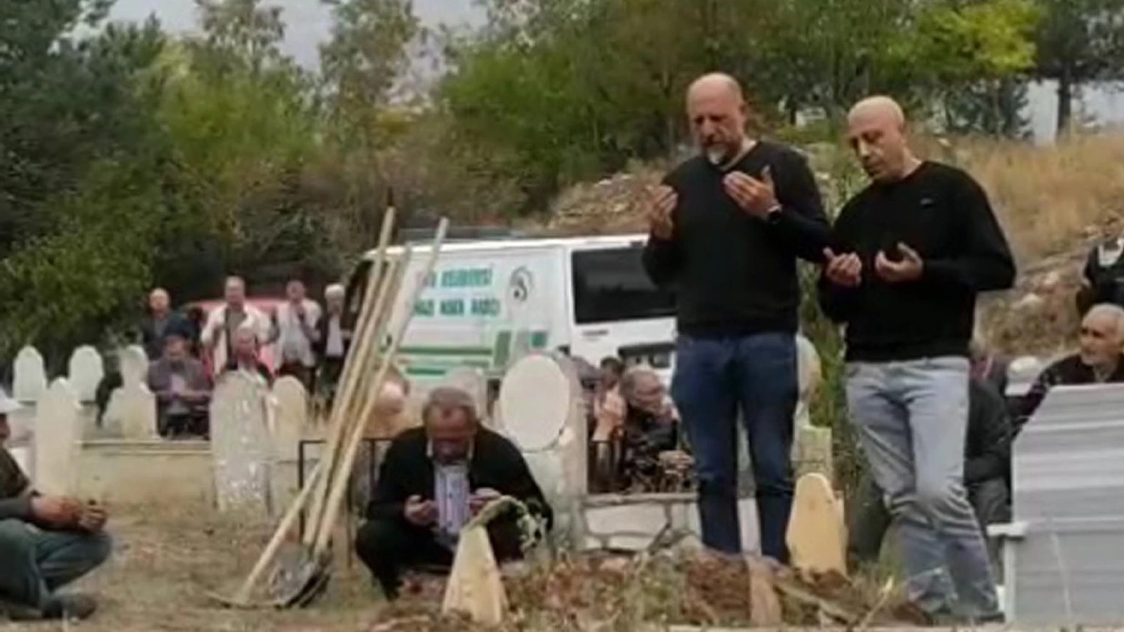 Miras işlemi kabusa döndü: Sistemde 'ölü' göründüklerini öğrendiler