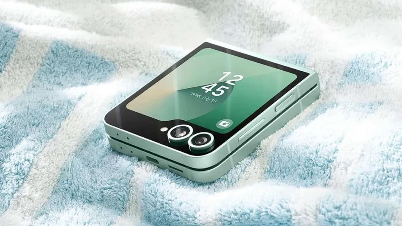 Samsung Galaxy Z Flip7 FE, 4.1 inçlik kapak ekranıyla şaşırttı