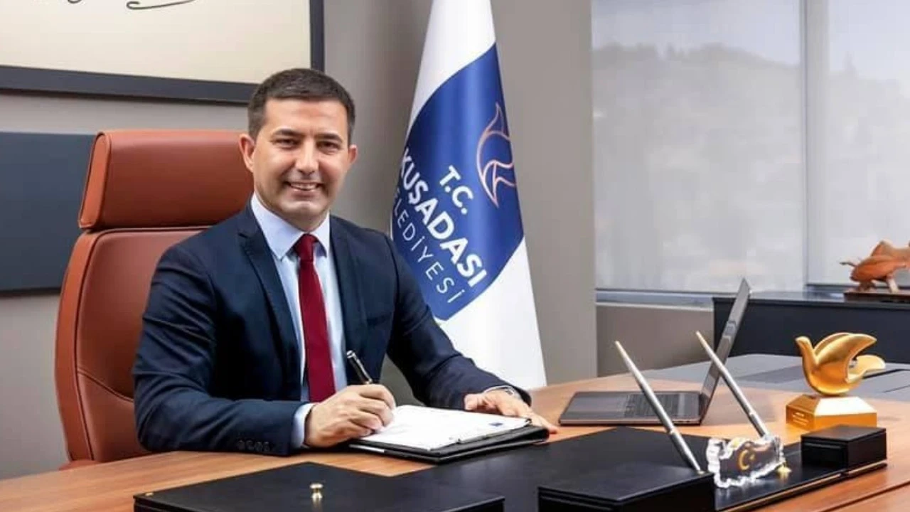 Kuşadası Belediye Başkanı Ömer Günel gözaltına alındı