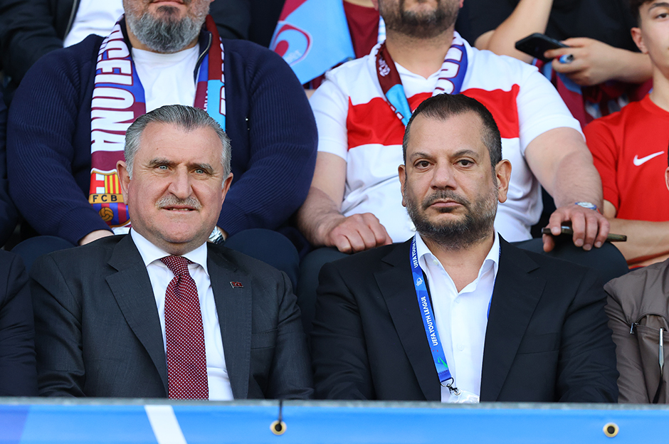 Ertuğrul Doğan: "Gençlere güvenip önlerini açmak lazım"
