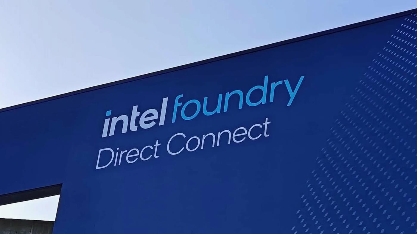 Geri dönüyor: Intel, dev müşterilerle kritik anlaşmaların eşiğinde