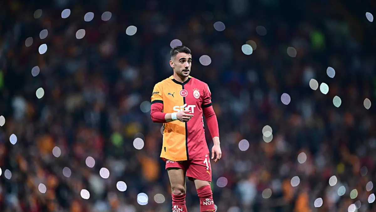 Galatasaray'da Yunus Akgün'den büyük fedakarlık!