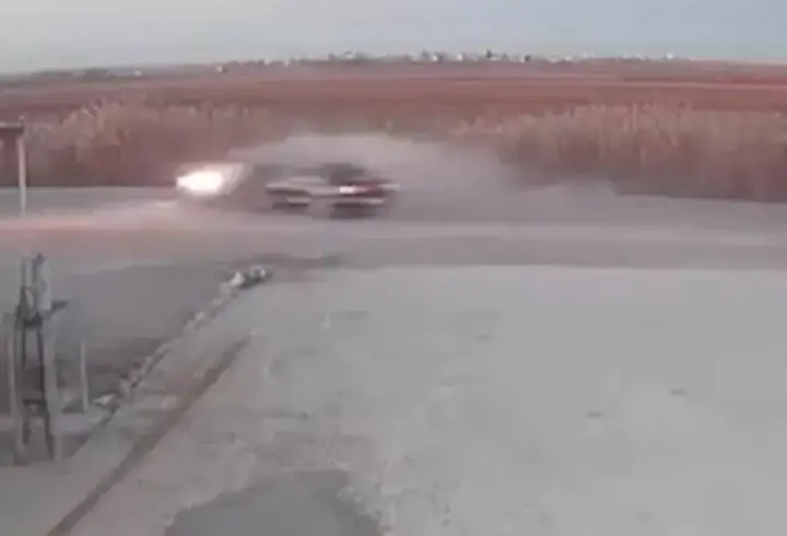 Şanlıurfa'da otomobiller çarpıştı: 4'ü çocuk, 8 yaralı