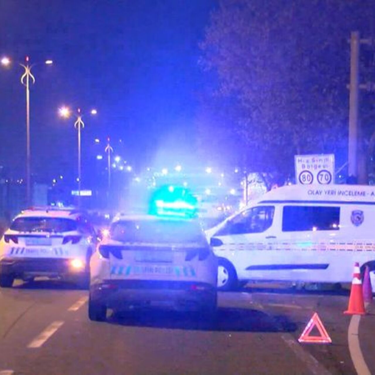 Bayrampaşa'da zincirleme kaza: 2 ölü, 4 yaralı