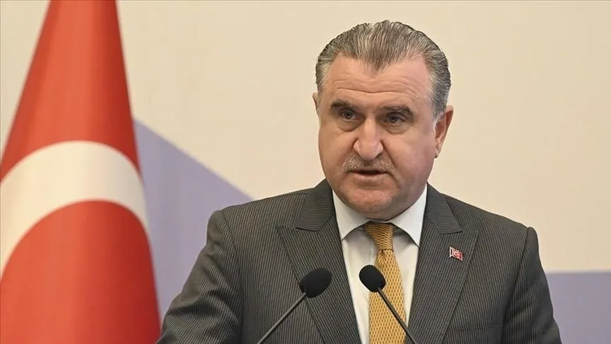 Bakan Bak'tan Kadın Para Masa Tenisi Milli Takımı için tebrik mesajı