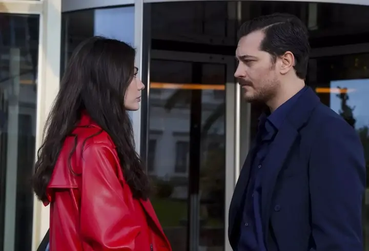 EŞREF RÜYA OYUNCULAR!! Eşref Rüya karakterleri ve dizide oynayan oyuncuların tüm listesi!