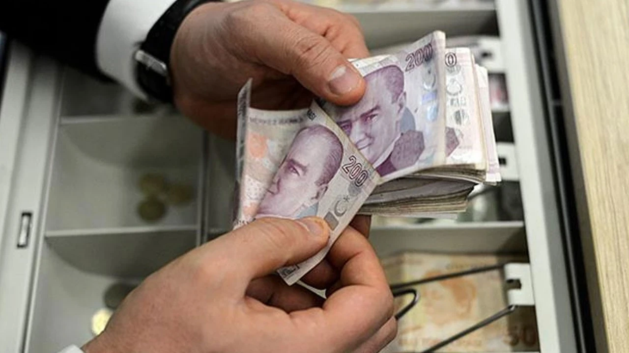 2026 memur zammı ne kadar olacak? 3 ihtimalli tablo