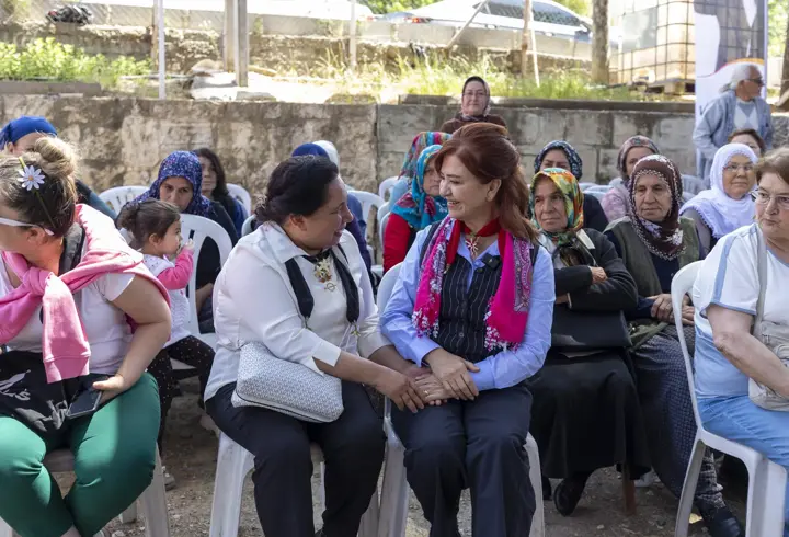 Çamlıyaylalı üretici kadınlara kooperatifleşmenin önemi anlatıldı