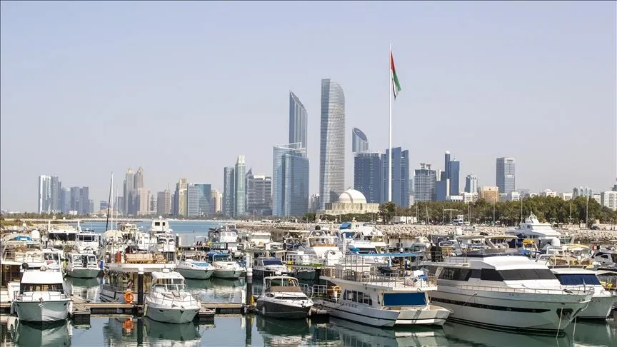Abu Dabi'de yapılması planlanan 54 milyar dolarlık projeler Türkiye'de yatırımcılara tanıtıldı