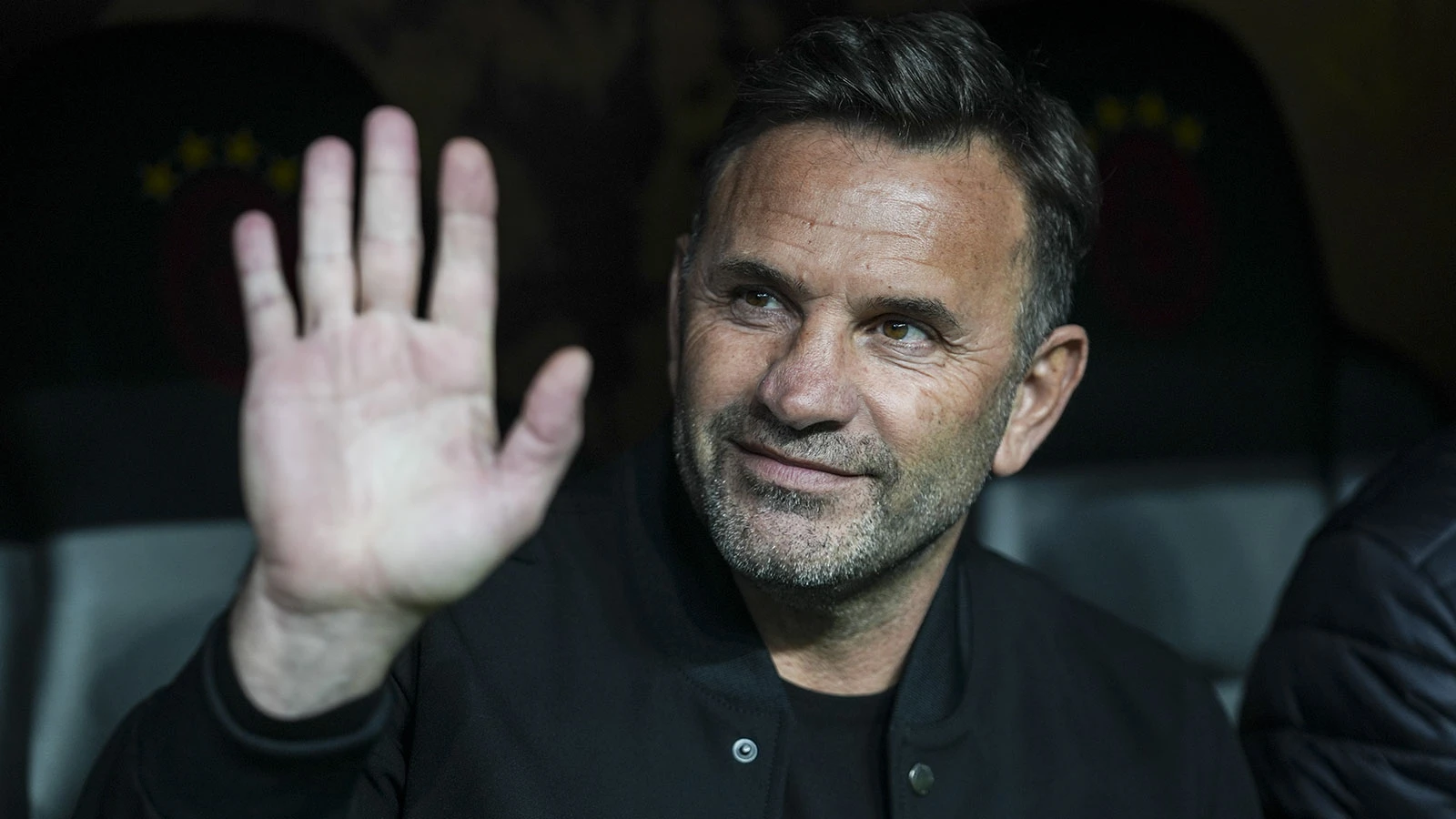 Okan Buruk, Galatasaray tarihinde bir başarıya daha imza attı