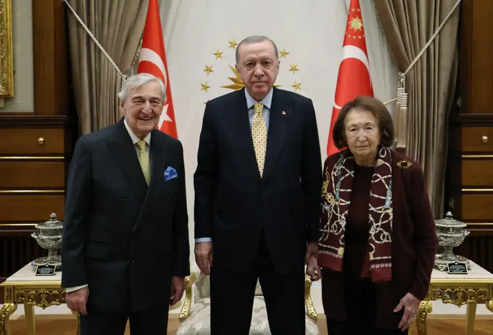 Cumhurbaşkanı Erdoğan, iş insanları Koç ve Arsel'i kabul etti