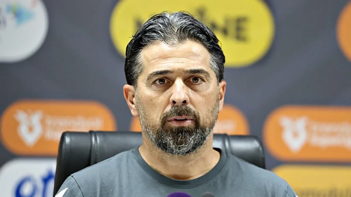 İlhan Palut: Bir puan bizim için bir kazanç!