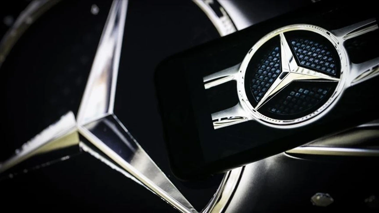 Mercedes-Benz’in kârı yüzde 50 düştü! Satışlar alarm veriyor