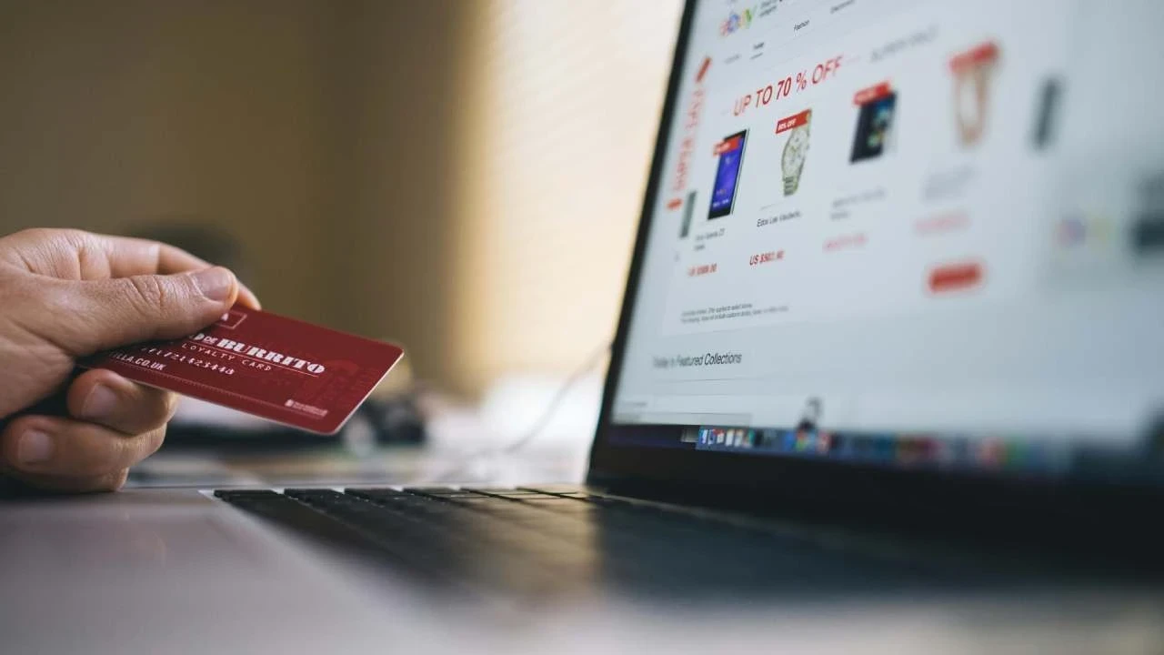 Aynı şifreyi kullananlar dikkat: KVKK'dan 'sahte site' uyarısı