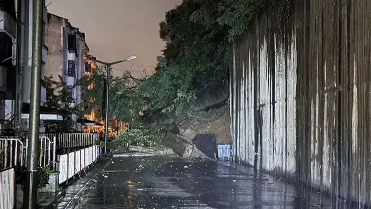 Zonguldak'ta Heyelan Dehşeti! İstinat Duvarı Çöken Apartman Boşaltıldı
